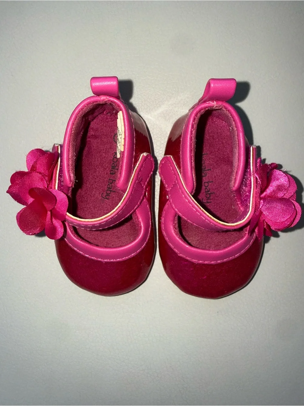 Baby Mary Jane Flower Shoes in Fuchsia
